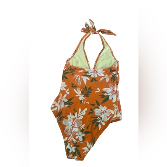 NWOT CUPSHE 🌴 Size Small - Women's One Piece Swimsuit Backless Halter V Neck - Picture 2 of 4